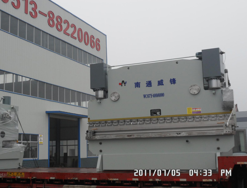 WC67Y-400T/4000��ͨ�ۏ��C